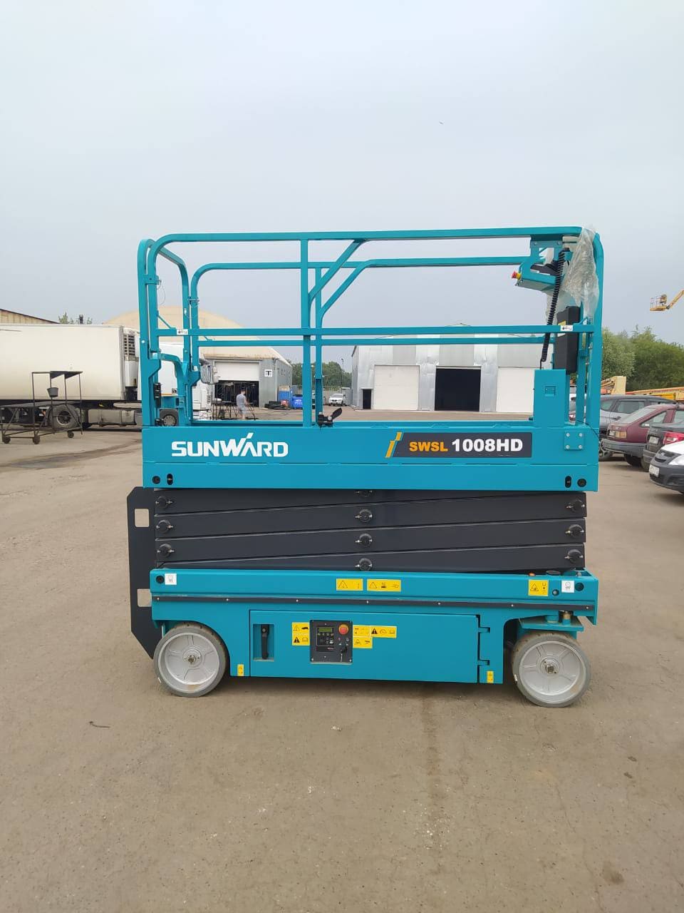 Ножничный подъемник SUNWARD SWSL1008HD